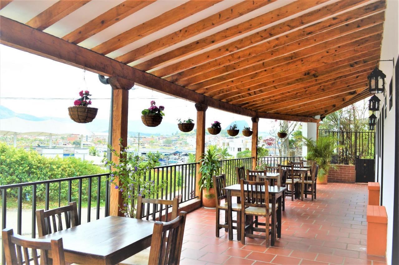 Hotel Balcones De La Casona Guatapé Zewnętrze zdjęcie